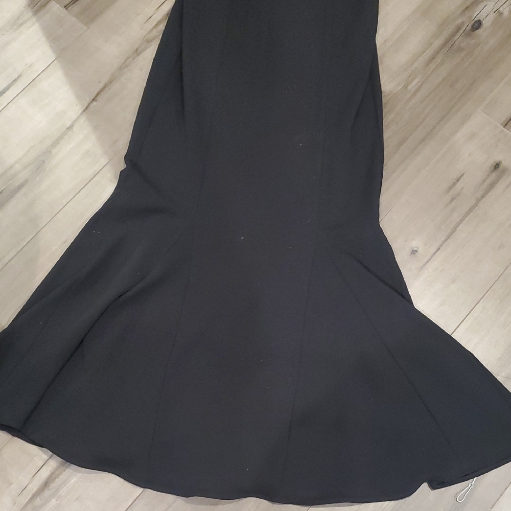 Dress the Population Elegant Black Backless Dress - Picture 3 of 6